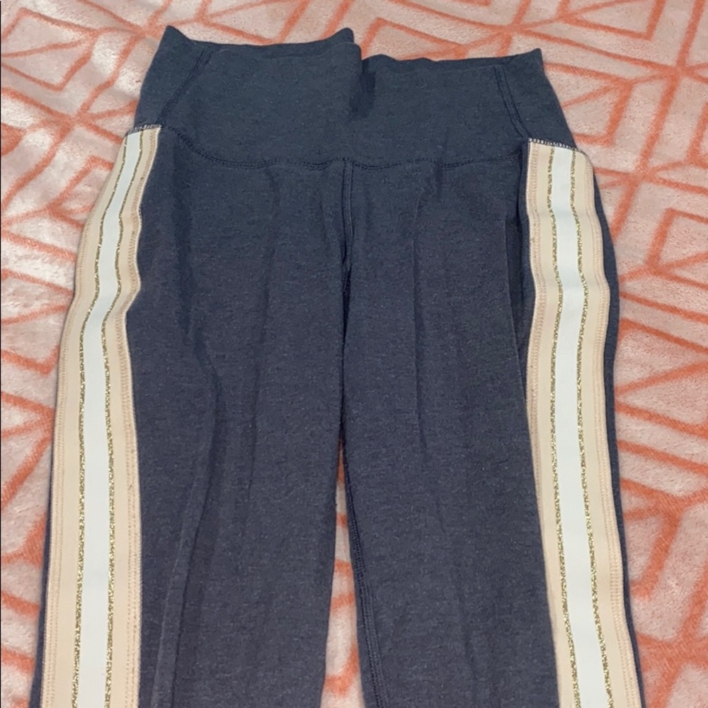 Old navy grey with pink stripe leggings